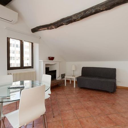 Corso Como Balcony Apartment 米兰 外观 照片