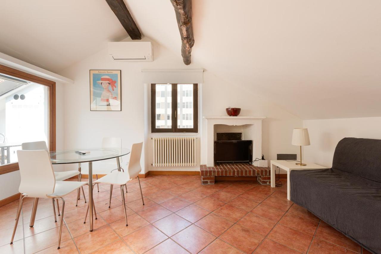 Corso Como Balcony Apartment 米兰 外观 照片