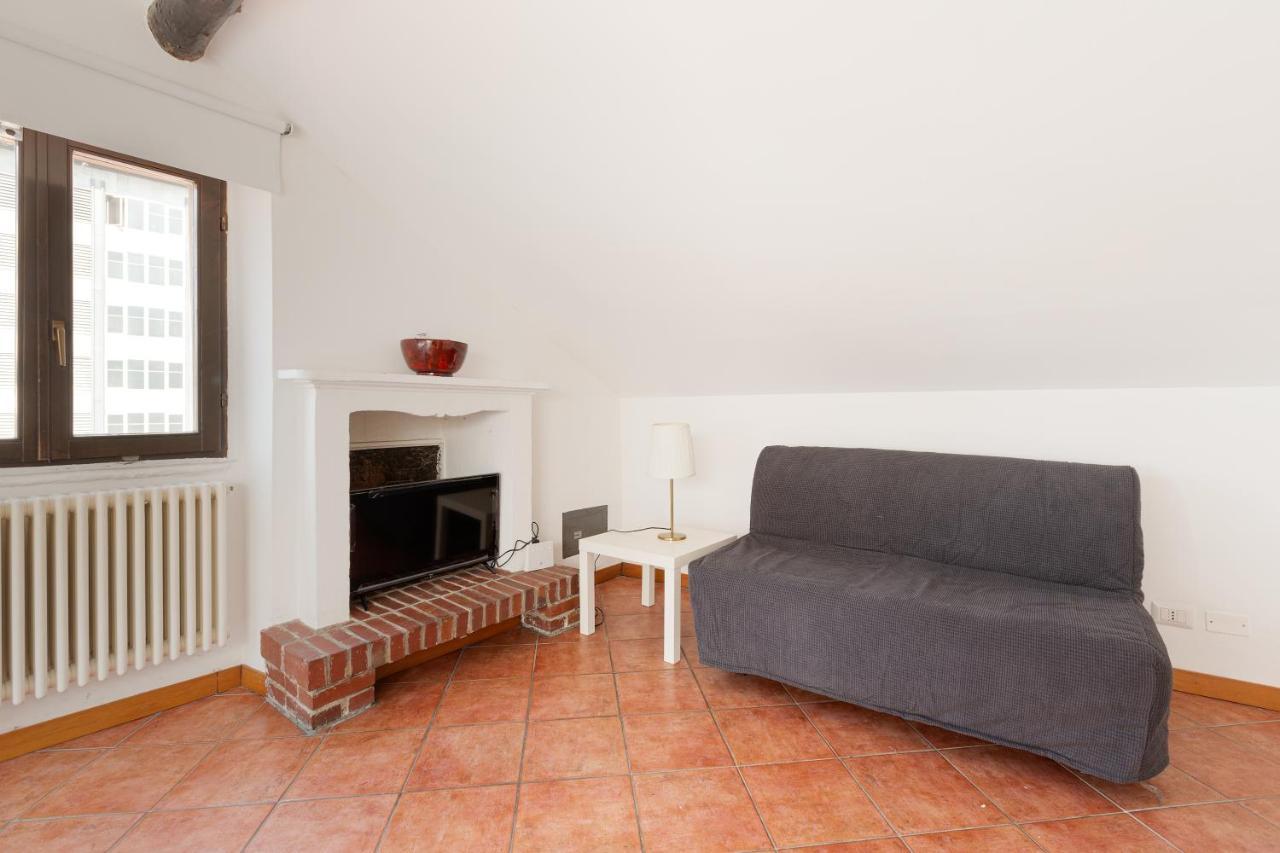 Corso Como Balcony Apartment 米兰 外观 照片