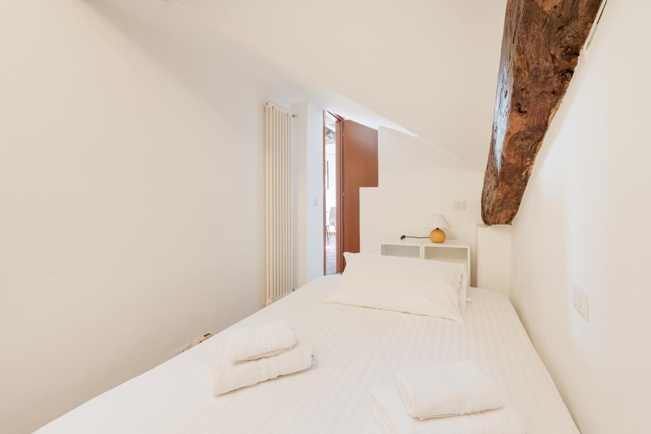 Corso Como Balcony Apartment 米兰 外观 照片